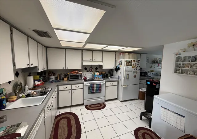 Listing Photo 4 - Condo for sale in building located at 4317 Tiburon Dr, NEW PORT RICHEY, FL 34655