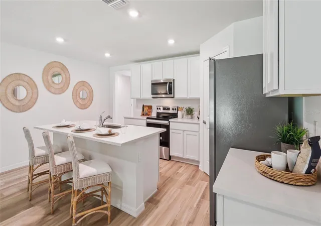 5th image of 12637 Linden Dr, Spring Hill, FL 34606 | MLS# OM726093