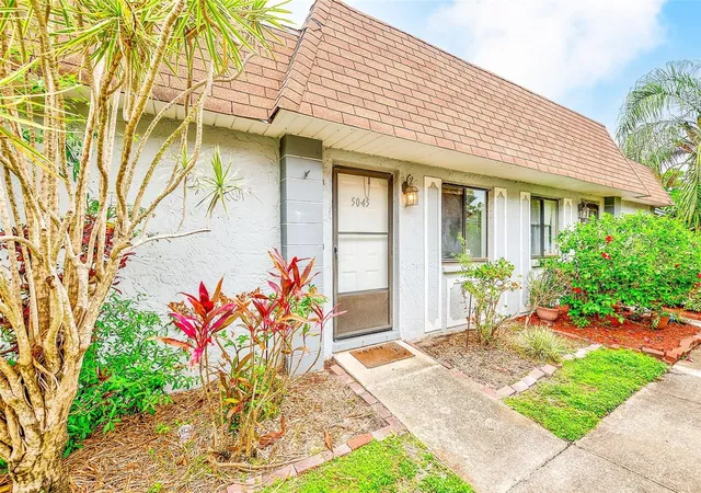 Homes for sale in Pinellas Park, FL | 5045 70th Pl N #5045, Pinellas Park, FL 33781 | MLS# TB8516128