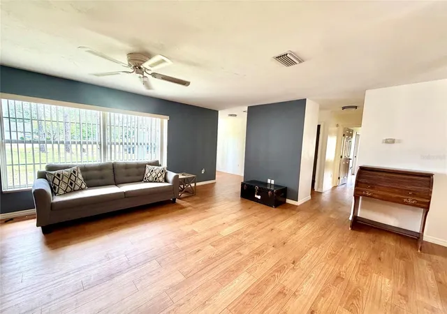 4th image of 9972 Sw 151St Pl, Lake Butler, FL 32054 | MLS# GC540958
