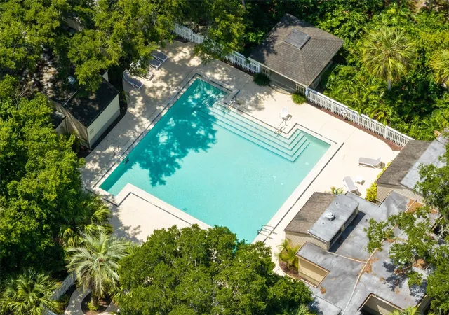 2nd image of 267 Crown Oaks Wy, LONGWOOD, FL 32779