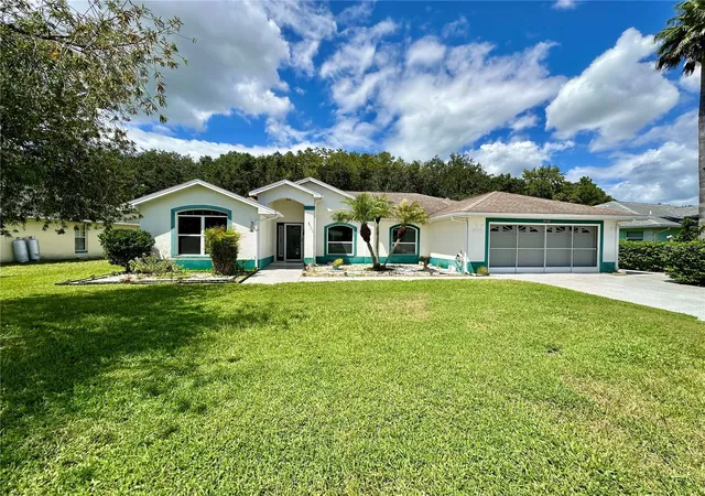 Photo 1 of Single family home for sale at 29439 Schinnecock Hills Ln, San Antonio, FL 33576 | MLS# TB8516155 | Listing updated on 2026-09-28