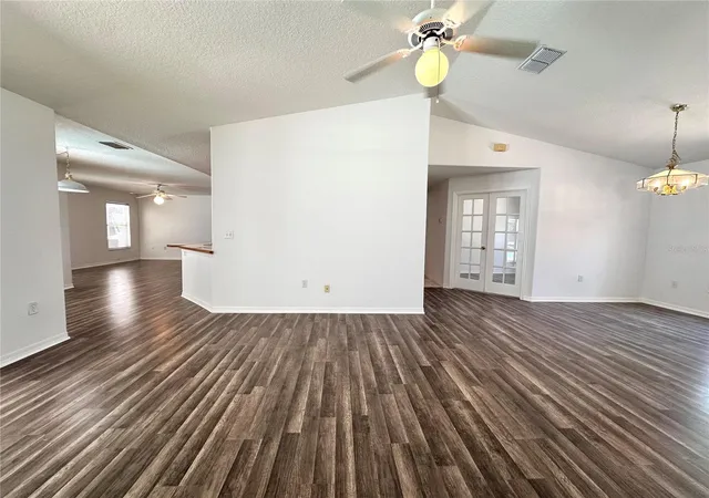 3rd image of 29439 Schinnecock Hills Ln, San Antonio, FL 33576 | MLS# TB8516155