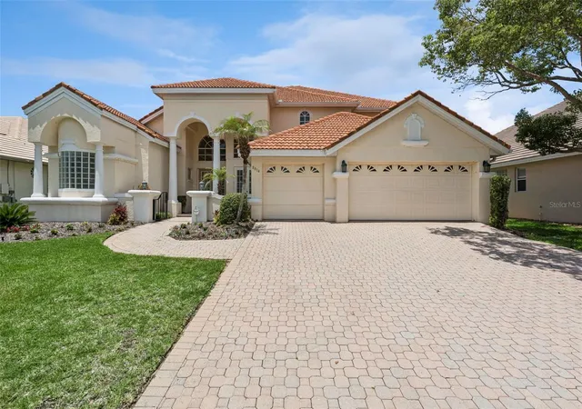 Photo 1 of Single family home for sale at 8814 Phillips Bay Dr, Orlando, FL 32836 | MLS# O6414258 | Listing updated on 2026-06-18