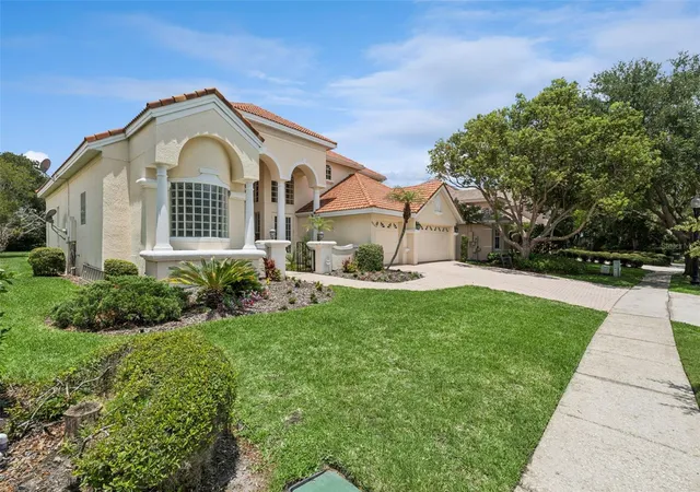 Photo 2 of Single family home for sale at 8814 Phillips Bay Dr, Orlando, FL 32836 | MLS# O6414258 | Listing updated on 2026-06-18