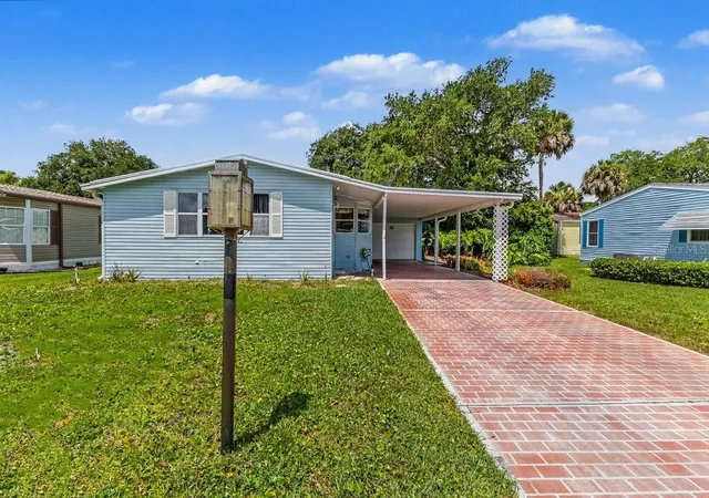Homes for sale in Edgewater, FL | 316 Portside Ln, Edgewater, FL 32141 | MLS# NS1088441