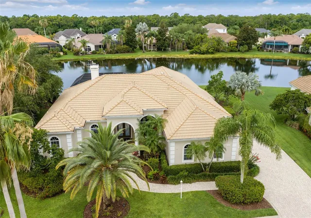Photo 1 of Single family home for sale at 7920 Royal Queensland Way, Lakewood Ranch, FL 34202 | MLS# A4696136 | Listing updated on 2026-10-13