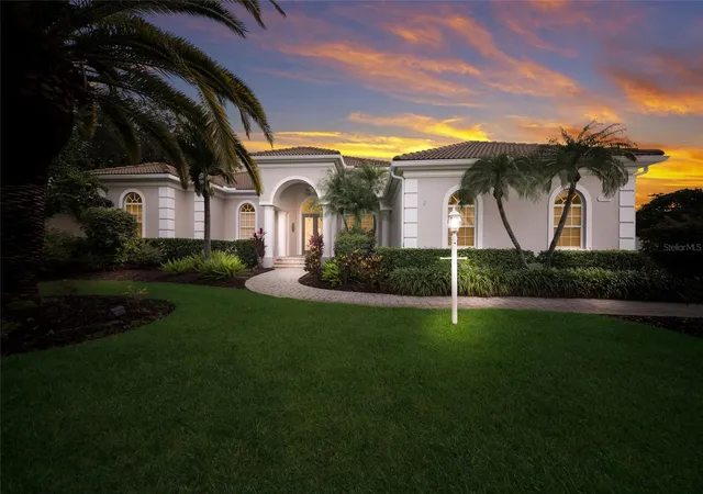 Photo 2 of Single family home for sale at 7920 Royal Queensland Way, Lakewood Ranch, FL 34202 | MLS# A4696136 | Listing updated on 2026-10-13