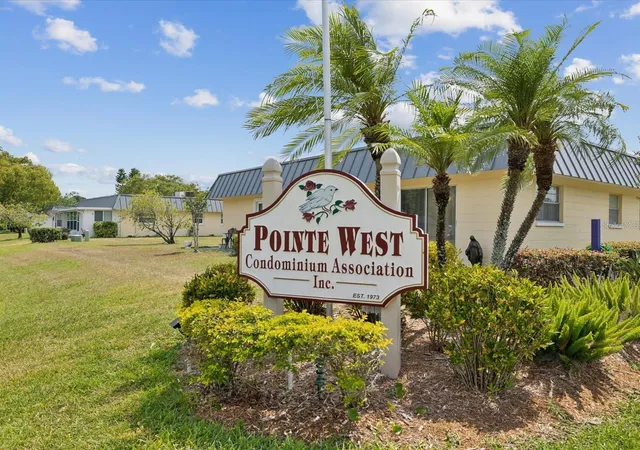 Listing Photo 3 - Condo for sale in building located at 11935 Bayonet Ln, NEW PORT RICHEY, FL 34654 - Unit #0