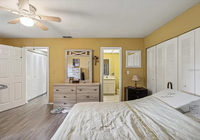 Listing Photo 5 - Condo for sale in building located at 11935 Bayonet Ln, NEW PORT RICHEY, FL 34654 - Unit #0