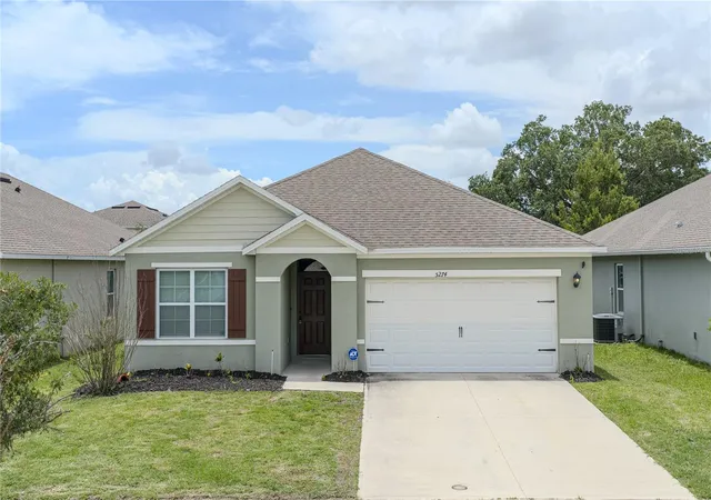 Photo 1 of Single family home for sale at 5274 Mayor Dr, Saint Cloud, FL 34771 | MLS# S5151370 | Listing updated on 2026-09-23