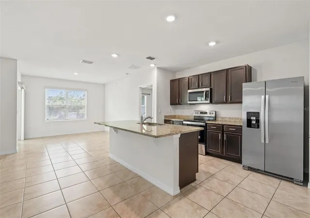 Photo 3 of Single family home for sale at 5274 Mayor Dr, Saint Cloud, FL 34771 | MLS# S5151370 | Listing updated on 2026-09-23