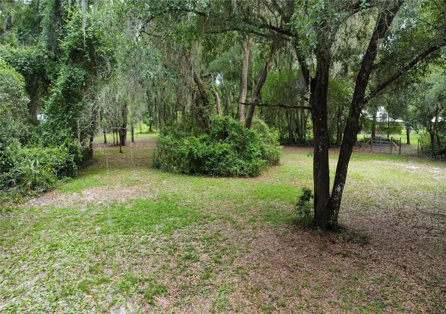 Homes for sale in Melrose, FL | 23707 Ne State Road 26, Melrose, FL 32666 | MLS# GC540964