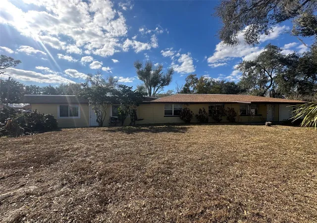 2nd image of 2220 N Galloway Rd, Lakeland, FL 33810 | MLS# W7886464