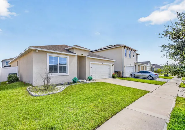 Photo 3 of Single family home for sale at 1959 Cacutta Way, Kindred, FL 34744 | MLS# S5151373 | Listing updated on 2026-10-03
