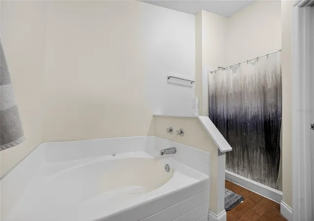 Photo 4 of Single family home for sale at 953 Gascony Ct, Kissimmee, FL 34759 | MLS# O6414307 | Listing updated on 2026-10-06