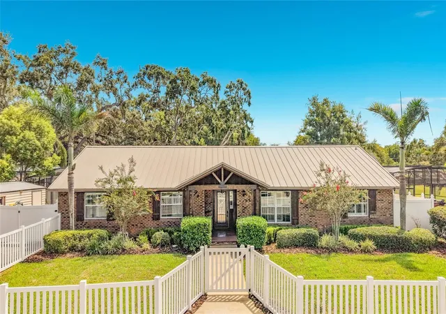 Photo 1 of Single family home for sale at 4627 Canary St, Orlando, FL 32812 | MLS# O6414318 | Listing updated on 2026-09-12