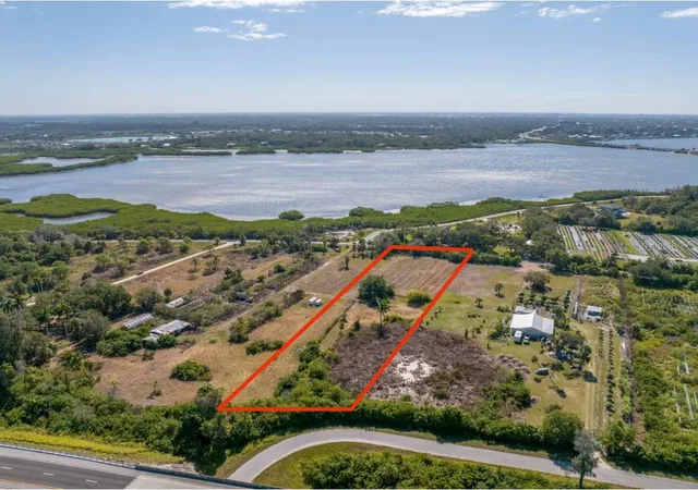 2nd image of 282 Terra Ceia Rd, Palmetto, FL 34221 | MLS# A4696151
