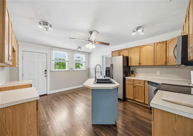 4th image of 815 Solona Loop, Punta Gorda, FL 33950 | MLS# N6144615