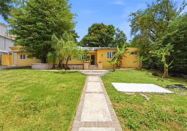 Photo 1 of Single family home for sale at 2 Calle J, Guaynabo, PR 00966 | MLS# PR9121898 | Listing updated on 2026-06-10