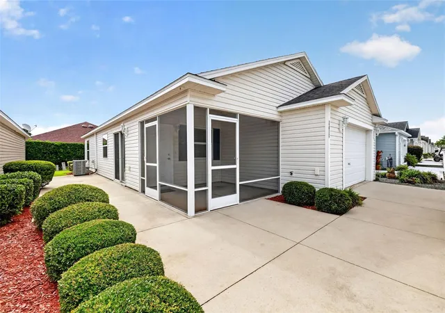 Photo 2 of Single family home for sale at 3419 Carrabelle Ct, The Villages, FL 32163 | MLS# G5113373 | Listing updated on 2026-10-09