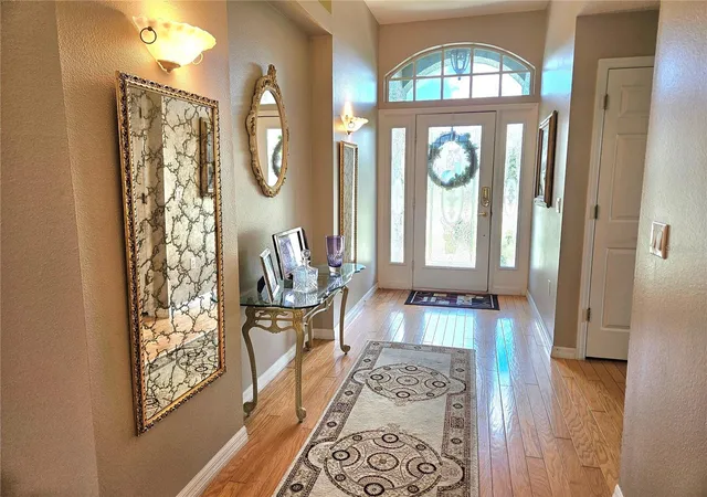 5th image of 11340 Tee Time Cir, New Port Richey, FL 34654 | MLS# TB8516272