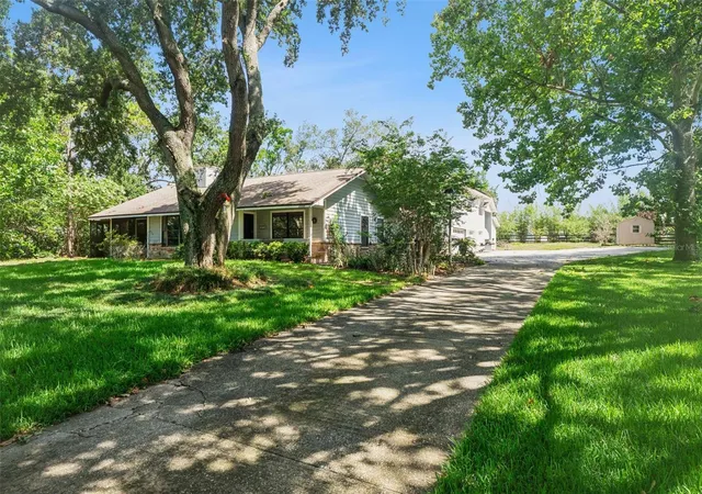 3rd image of 15749 Arabian Wy, Montverde, FL 34756 | MLS# G5113377