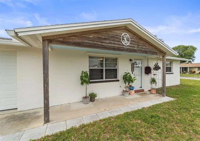 2nd image of 3547 Wilson Dr, Holiday, FL 34691 | MLS# TB8516286
