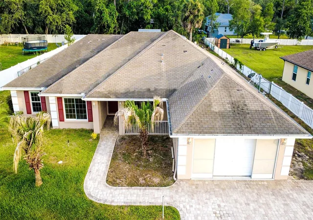 Photo 2 of Single family home for sale at 12036 Penguin Ave, Weeki Wachee, FL 34614 | MLS# TB8516291 | Listing updated on 2026-07-15