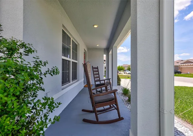 Photo 4 of Single family home for sale at 13878 Wineberry Dr, Dade City, FL 33525 | MLS# TB8516292 | Listing updated on 2026-09-23
