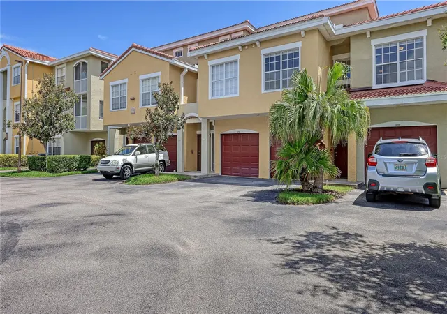 Condo for sale at 5551 Bentgrass Dr #11-117, SARASOTA, FL 34235 | MLS# A4696165