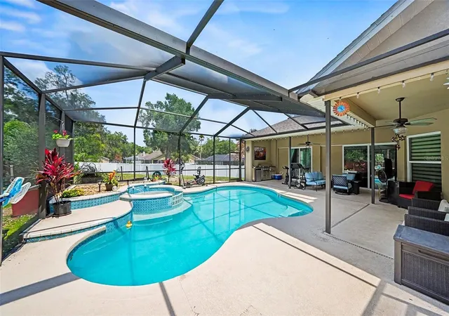 3rd image of 2801 Timbre Shoals Pl, Brandon, FL 33511 | MLS# TB8516308