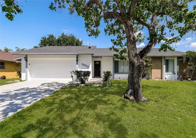 Photo 1 of Single family home for sale at 12013 Clove St, Orlando, FL 32837 | MLS# C7527003 | Listing updated on 2026-10-22
