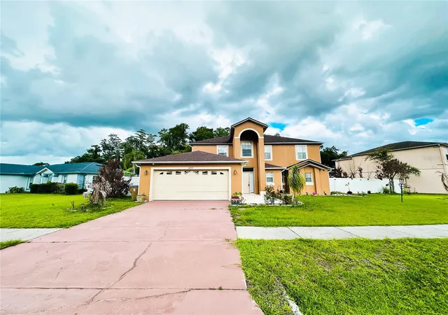 Photo 2 of Single family home for sale at 577 Pinehurst Cvs, Kissimmee, FL 34758 | MLS# S5151383 | Listing updated on 2026-10-15
