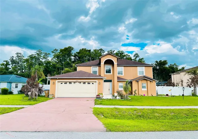 Photo 3 of Single family home for sale at 577 Pinehurst Cvs, Kissimmee, FL 34758 | MLS# S5151383 | Listing updated on 2026-10-15