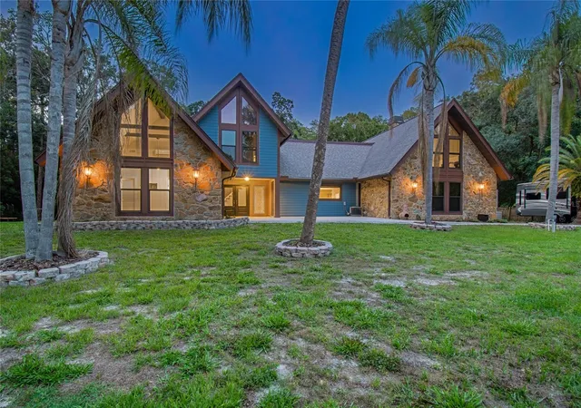 Photo 3 of Single family home for sale at 2120 Marquis Ct, New Port Richey, FL 34655 | MLS# W7886474 | Listing updated on 2026-08-26