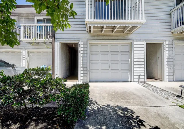 4th image of 6204 92Nd Pl N, PINELLAS PARK, FL 33782
