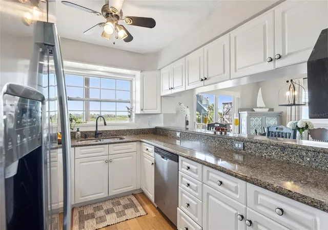 Photo 4 of Single family home for sale at 884 Catfish Ave, New Smyrna Beach, FL 32169 | MLS# NS1088444 | Listing updated on 2026-10-23