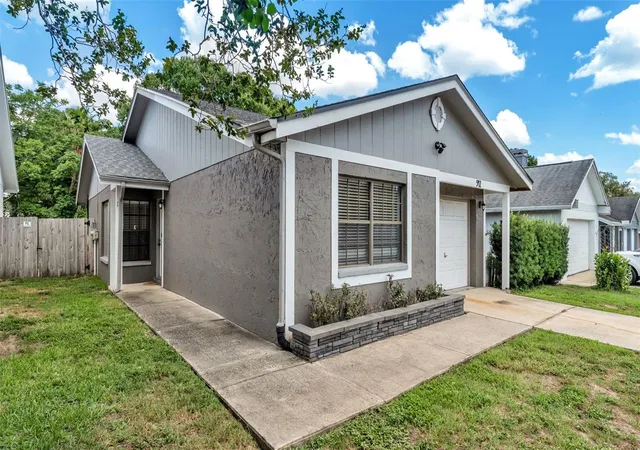 4th image of 542 Lake Dexter Blvd, Winter Haven, FL 33884 | MLS# L4962517