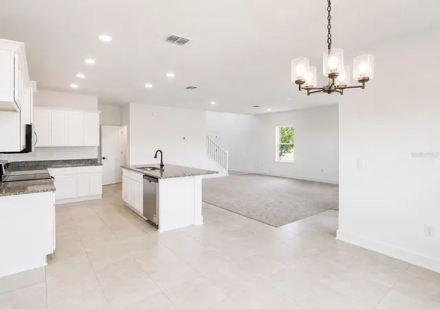 5th image of 7587 Bent Tree Loop, Harmony, FL 34773 | MLS# O6414400