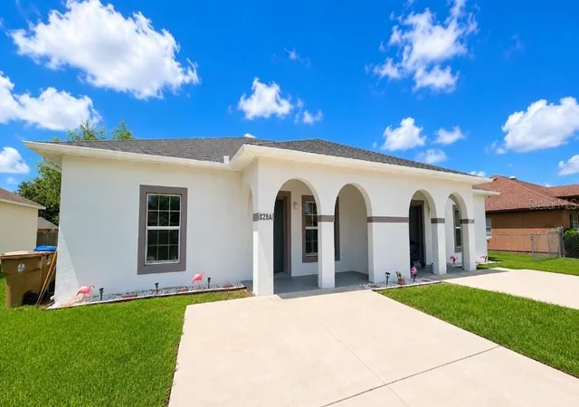 1st image of 828 Abbeville Ct, Kissimmee, FL 34759 | MLS# P4938953