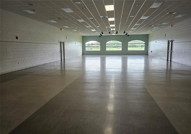 Listing Photo 2 - Condo for sale in building located at 828 Abbeville Ct, KISSIMMEE, FL 34759 - Unit #