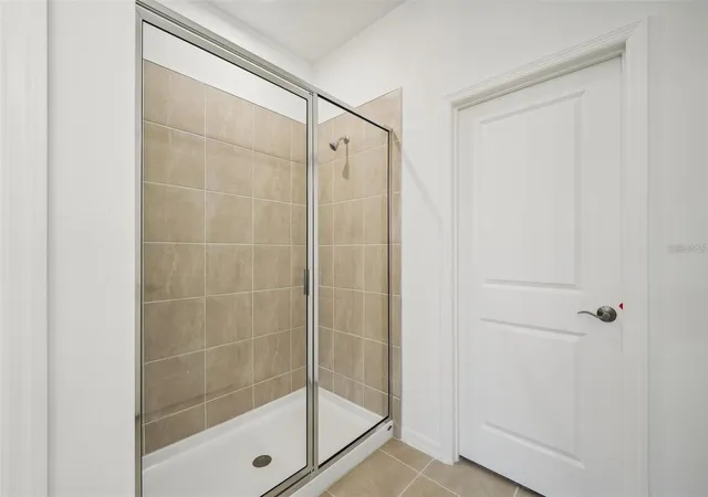 39th image of 717 Crown Rose Dr, Eagle Lake, FL 33839 | MLS# O6414415