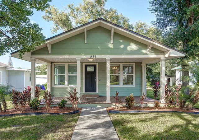 Photo 1 of Single family home for sale at 541 W Park St, Lakeland, FL 33803 | MLS# L4962518 | Listing updated on 2026-10-28