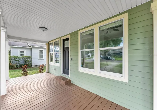 Photo 2 of Single family home for sale at 541 W Park St, Lakeland, FL 33803 | MLS# L4962518 | Listing updated on 2026-09-24