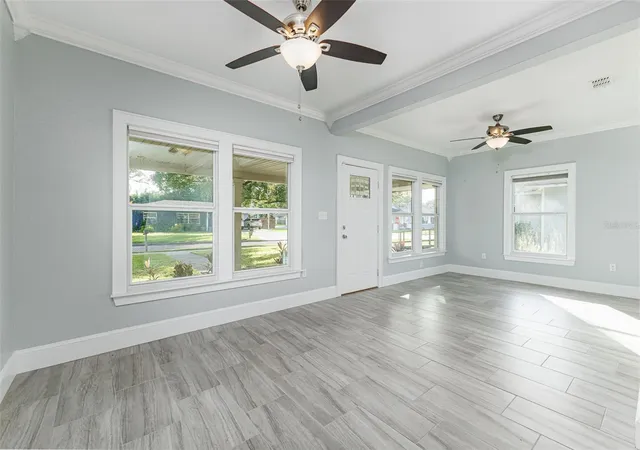 Photo 3 of Single family home for sale at 541 W Park St, Lakeland, FL 33803 | MLS# L4962518 | Listing updated on 2026-10-28
