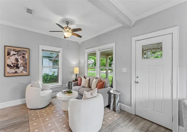 Photo 3 of Single family home for sale at 541 W Park St, Lakeland, FL 33803 | MLS# L4962518 | Listing updated on 2026-09-24