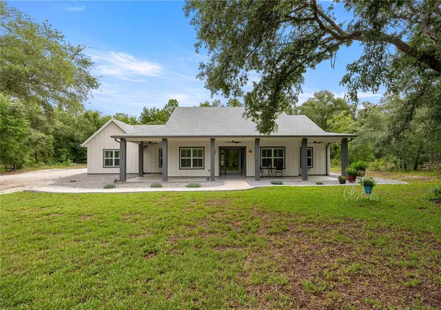 Photo 1 of Single family home for sale at 18272 Sw 65th Loop, Dunnellon, FL 34432 | MLS# OM726139 | Listing updated on 2026-06-12