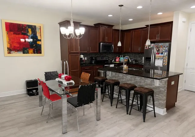 Photo 2 of Townhouse for sale at 14164 Swanley St, Orlando, FL 32832 | MLS# O6414421 | Listing updated on 2026-10-03