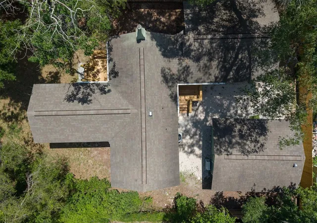 Photo 21 of Single family home for sale at 1935 Nw 33rd Avenue, Gainesville, FL 32605 | MLS# GC540975 | Listing updated on 2026-08-19